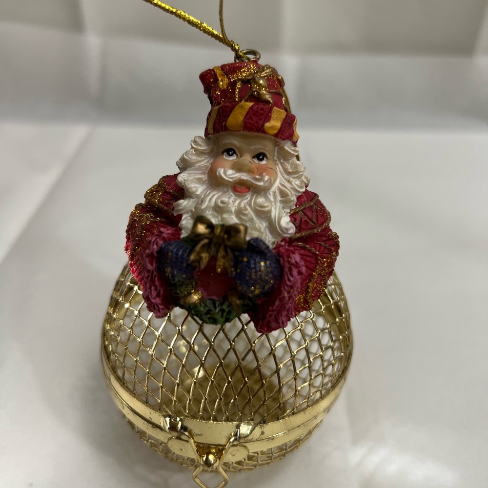 Christmas - Picture 4 of 4